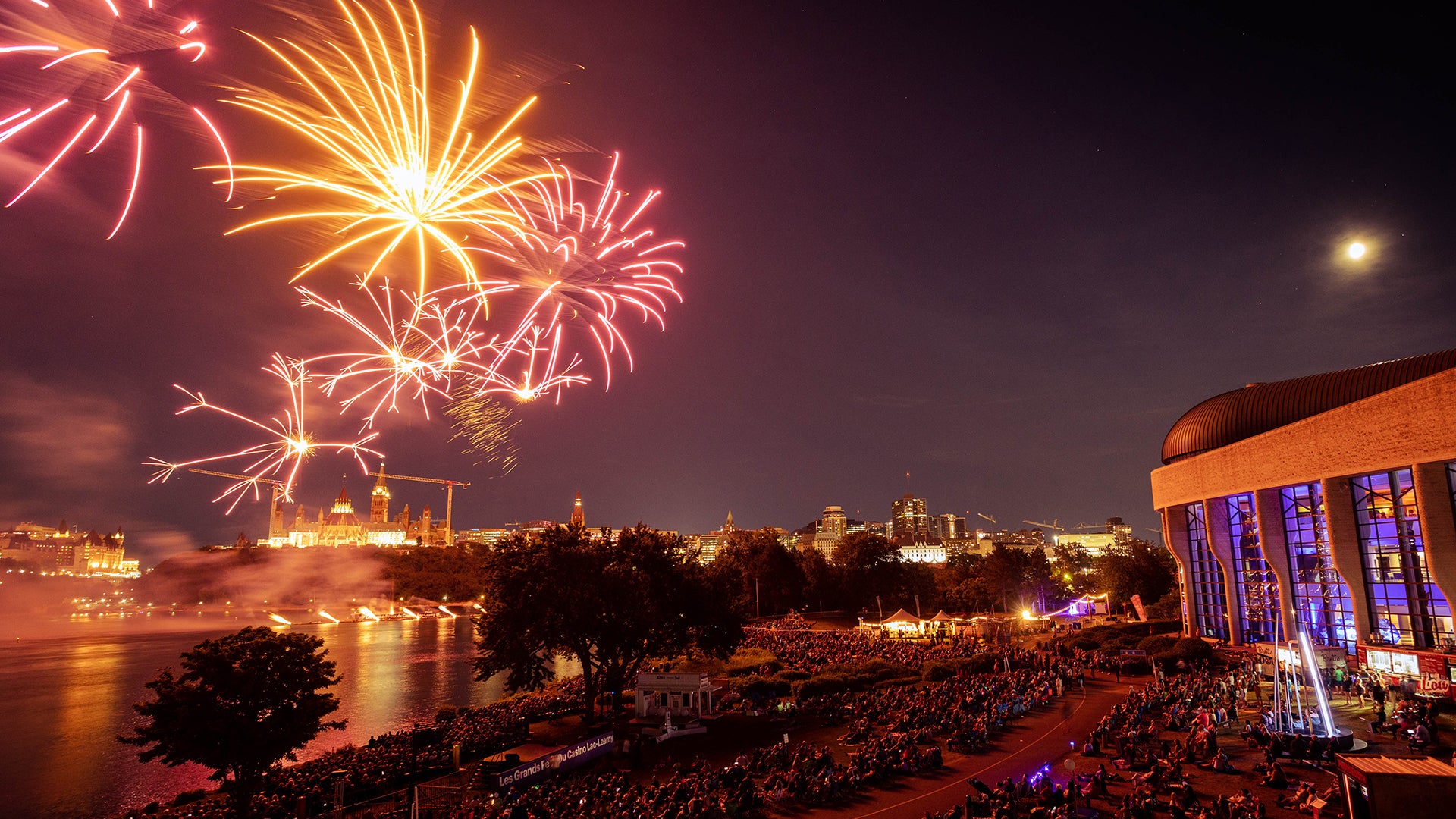Les Grands Feux du Casino Lac-Leamy