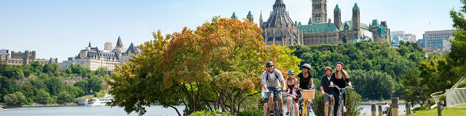 Cyclists with Parliament Hill in the background, Cycling, Fall