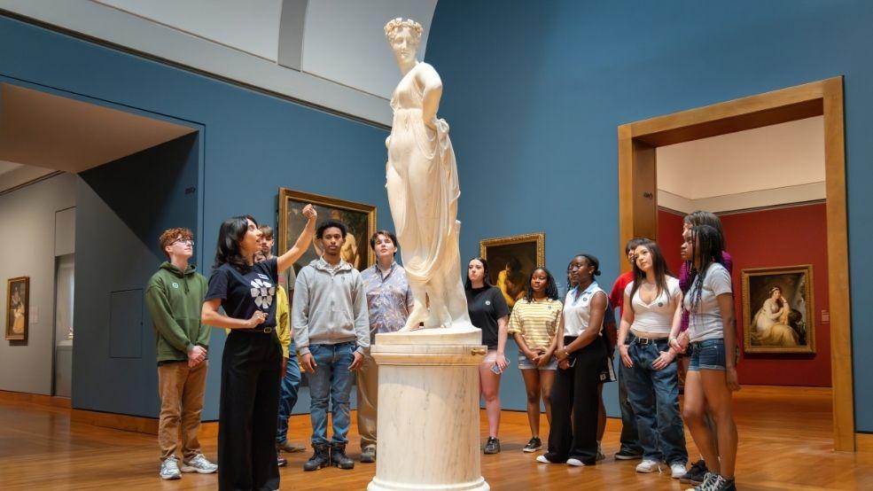 National Gallery of Canada, Student Travel