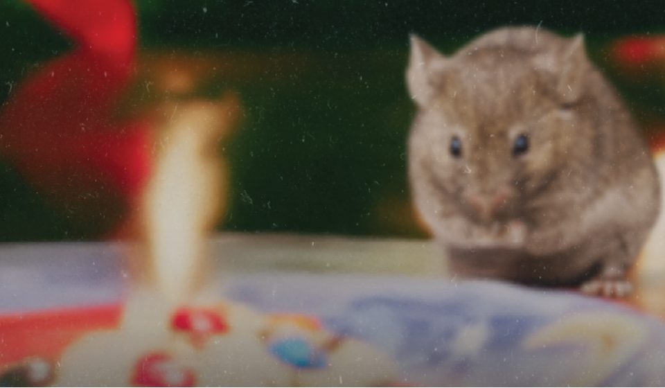 Ken Ludwig’s ‘Twas the night before Christmas