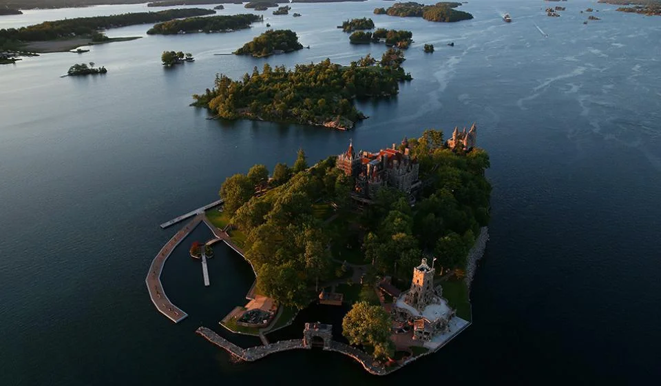 1000 Islands Helicopter Tours