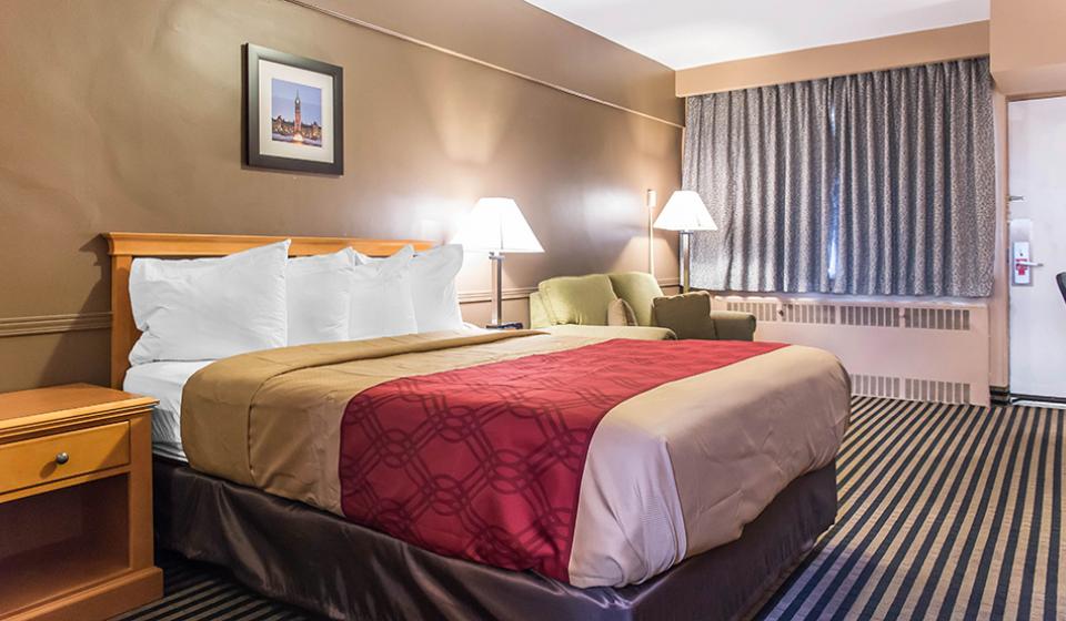 Econo Lodge Downtown Ottawa