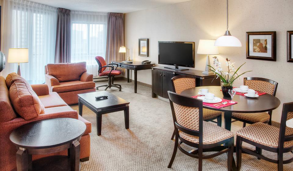 Les Suites Hotel, Ottawa