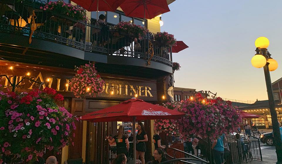 Aulde Dubliner & Pour House