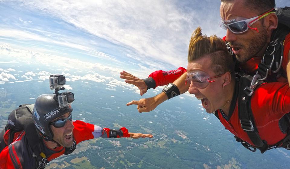Parachute GO Skydive Cameraman Tandem view