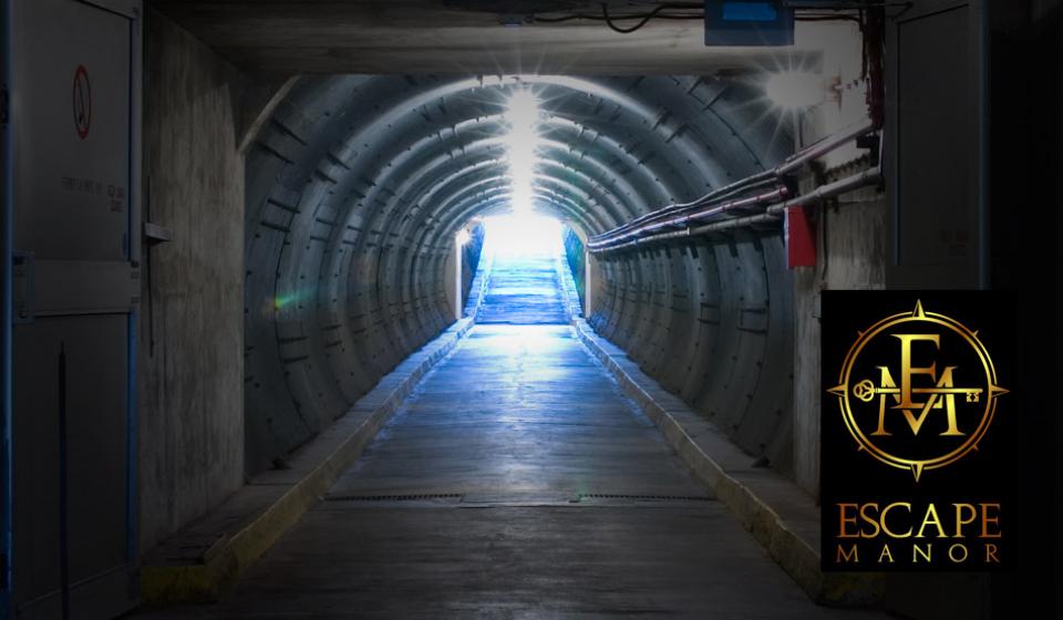 Diefenbunker Canadas Cold War Museum tunnel - Escape Manor