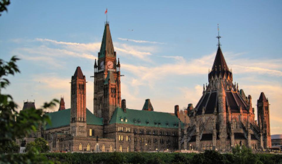Major's Hill Park-View of Parliament