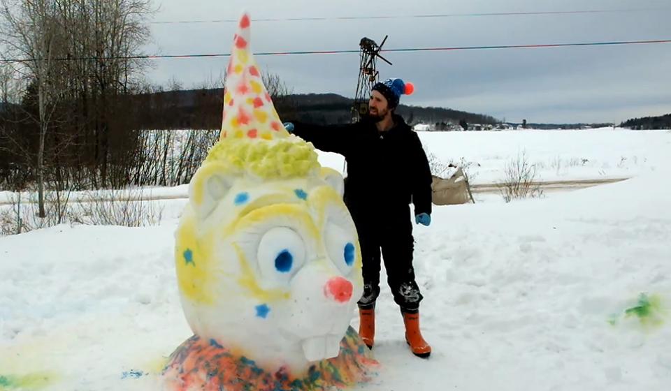 Fecteau's art of winterlude 1: Decorate your snowman with color