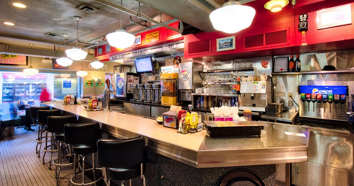 Zak's Diner | Ottawa Tourism